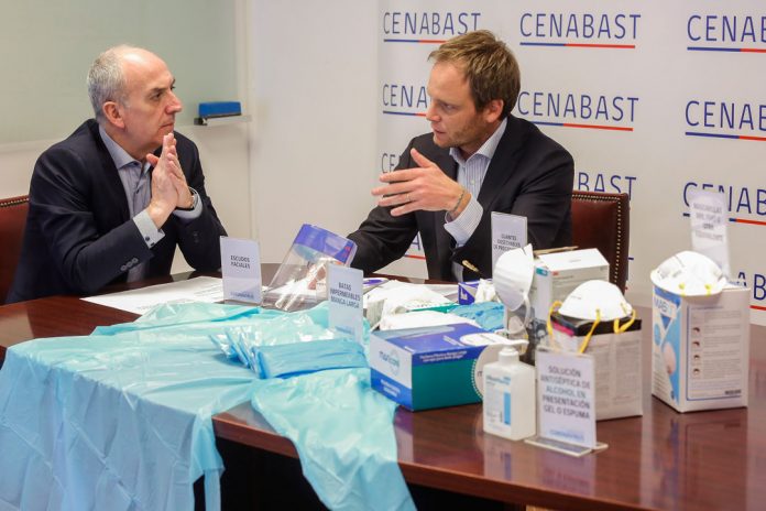 subsecretario-de-redes-asistenciales-asegura-stock-adicional-de-elementos-de-proteccion-personal-en-fase-de-preparacion-por-nuevo-coronavirus MINSAL