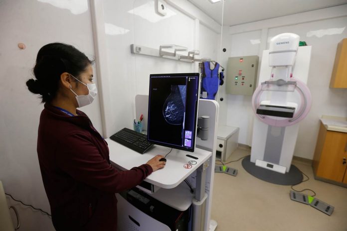 Primera mamografía en red 5G de Latinoamerica Telemedicina 5G: Gobierno y Movistar Empresas realizan la primera mamografía sobre esta tecnología en Latinoamérica