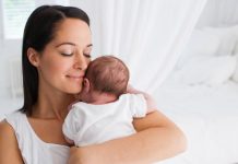 Cinco consejos que pueden ayudar a mejorar el hábito del sueño en bebés