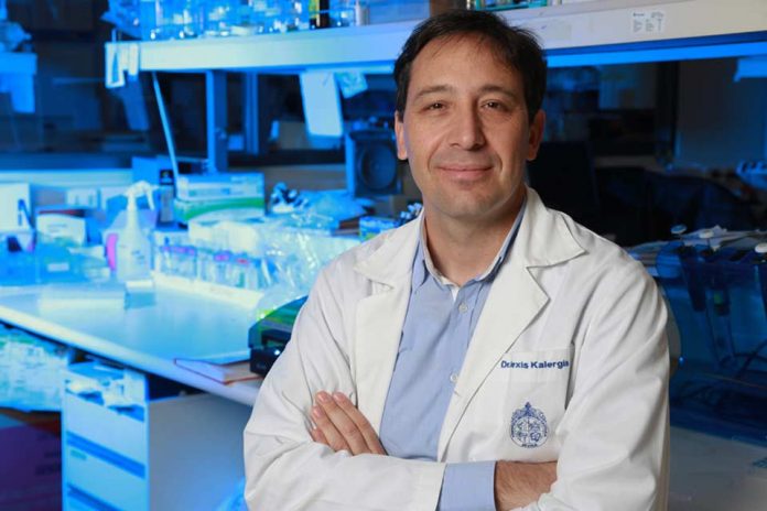 Ranking internacional distingue a Dr. Alexis Kalergis como el principal inmunólogo de Chile