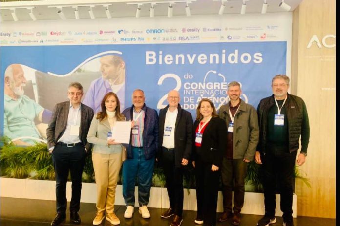 Chile se adhiere a la Asociación Iberoamericana de Atención Domiciliaria  con el compromiso de aumentar la calidad de las prestaciones