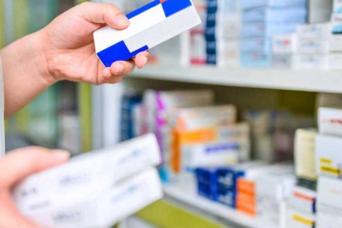 Balance de “MI MEDICAMENTO”: encuesta revela que el 64% de las personas desconoce que puede acceder a sus medicamentos gratis o con copago bajo