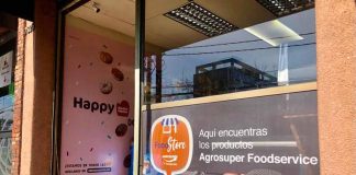 En Santiago: Agrosuper inaugura primer punto de retiro de productos para clientes de canal FoodService