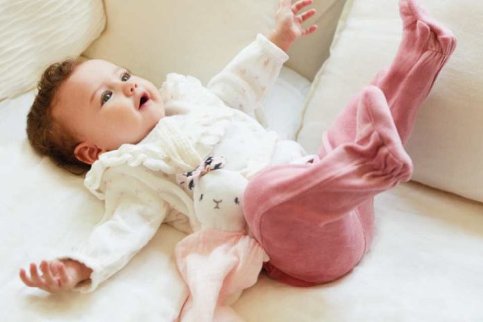 La importancia del estímulo temprano ¿Cómo estimular a los bebés en sus primeros tres meses de vida