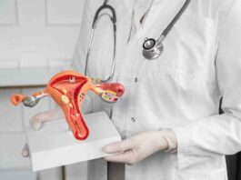 Más de 800 mujeres mueren cada año en Chile por causa del cáncer cervicouterino